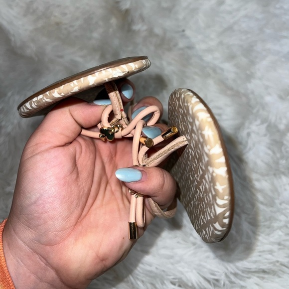 Kate Spade Bow Mistic Nappa Pale Pink Thong Sandal size 8 Flip Flop - Picture 4 of 6